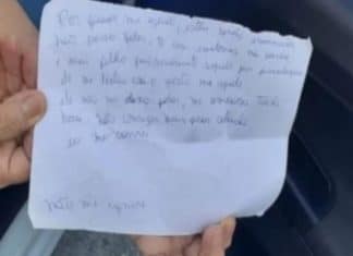 Mãe escreve pedido de socorro na matrícula do filho: “Não me ignore”