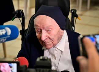 Com 116 anos, a freira Lucile Randon, segunda pessoa mais velha do mundo se cura do Covid-19.