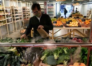 Primeiro supermercado ecológico e completamente sem plástico é aberto na Espanha.