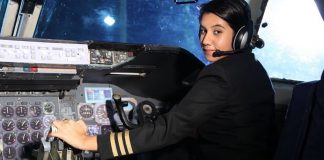 Aos 25 anos, uma jovem indiana se tornou a piloto mais jovem de seu país e realizou seu sonho