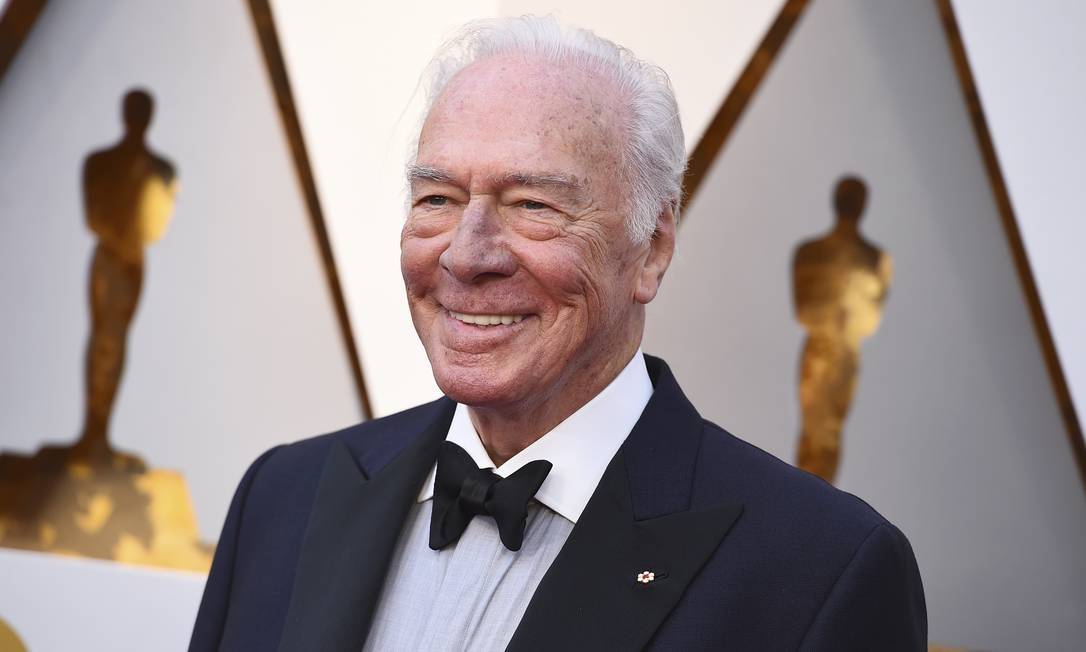 contioutra.com - Ator Christopher Plummer, de ‘A Noviça Rebelde’ nos deixa aos 91 anos