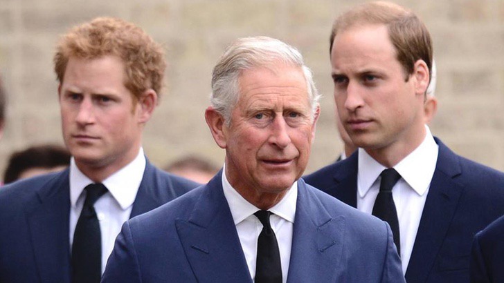 contioutra.com - Príncipe Harry confirmou seu afastamento de William e assegurou que Princesa Diana ficaria "brava"