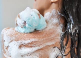 TESTE: Qual parte do corpo você lava primeiro no banho? Isso diz muito sobre a sua personalidade!