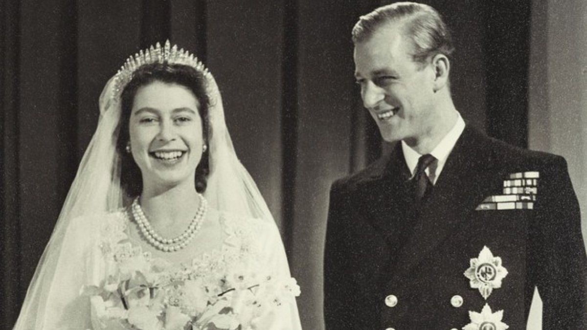 contioutra.com - Príncipe Philip, marido da rainha Elizabeth 2ª, falece aos 99 anos