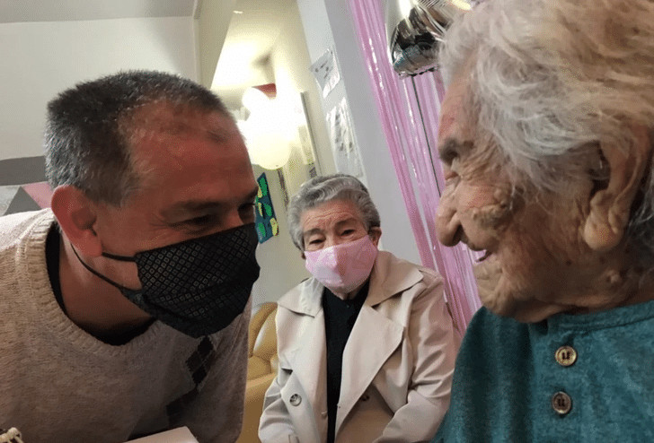 contioutra.com - Com 114 anos, a mulher mais velha da Argentina venceu o coronav&iacute;rus.