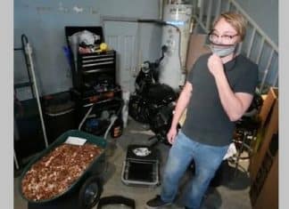 Patrão se vinga de funcionário pagando último salário com 91.500 moedas de 1 centavo