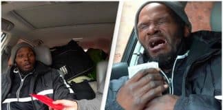 Homem em situação de rua chora ao receber doação para ajudá-lo a comprar uma casa