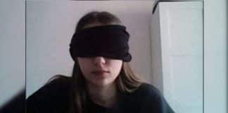 Aluna foi forçada pelo professor a vendar os olhos enquanto ele a questionava em avaliação