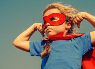 Garotinha de 6 anos salva tripulantes de barco que virou no PR