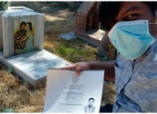 Jovem leva seu diploma universitário para o túmulo dos pais: “As promessas devem ser mantidas”