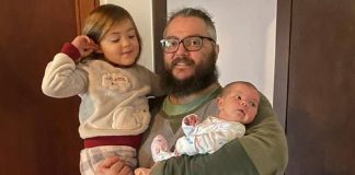Pai ‘confuso’: Homem registra as duas filhas com o mesmo nome em MG