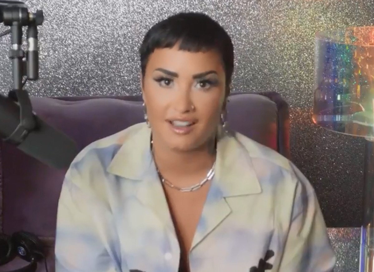 contioutra.com - Demi Lovato, ex-estrela da Disney, faz revelação bombástica nas redes sociais