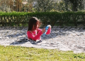 “Cadê o resto dela?” pergunta mãe após postar foto da filha