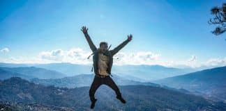 A rotina nos protege, mas nós sempre flertamos com um pouco de aventura A rotina nos protege, mas nós sempre flertamos com um pouco de aventura