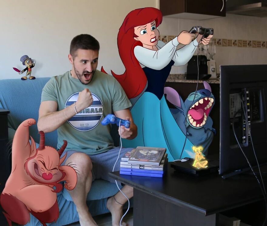 contioutra.com - Jovem faz sucesso inserindo personagens da Disney em suas fotos