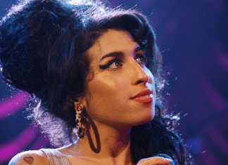 Novo documentário revela segredos sobre Amy Winehouse 10 anos após sua morte