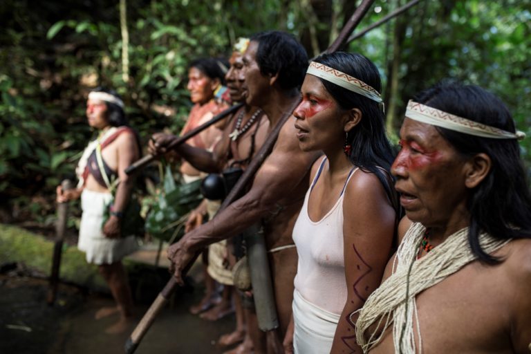 contioutra.com - Mulher indígena que luta pelo seu território é eleita uma das mais influentes do mundo