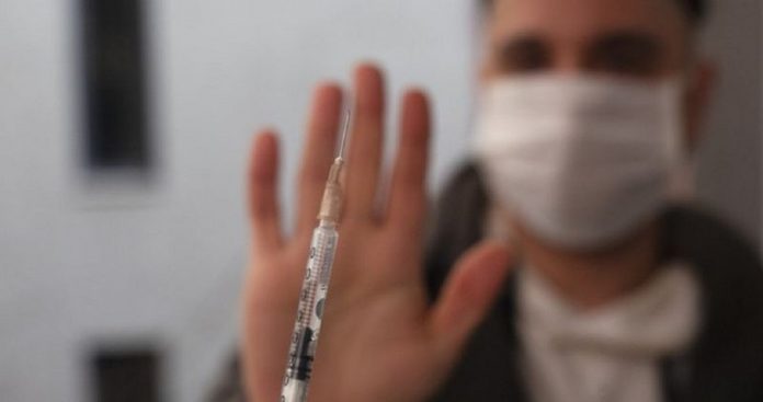 Globo irá demitir funcionários que se recusarem a tomar vacina