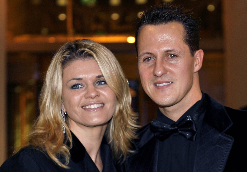 contioutra.com - Esposa de Schumacher fala sobre condição do ex-piloto: "Sinto falta de Michael todos os dias"
