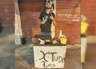 Catador improvisa banca de lanches com chapa achada no lixo e vira alvo de humilhações