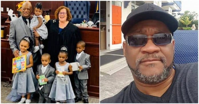 Pai solteiro adota cinco irmãos para que possam crescer juntos