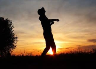 Técnicos brasileiros não conseguem se estabelecer na Europa