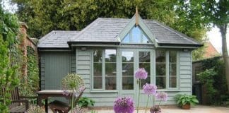 Abrigos de jardim funcionais: dicas e ideias