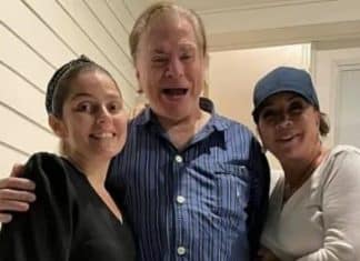 Silvio Santos é fotogrado com visual bastante diferente e registro viraliza na web