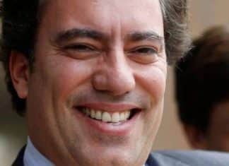 Mesmo exonerado, ex-presidente da Caixa terá salário de R$ 56 mil por 6 meses