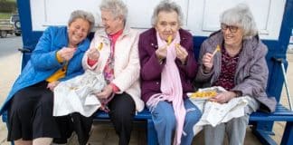 Amigas que se conheceram na escola são amigas mesmo depois de 87 anos: “Mantivemos contato” Amigas que se conheceram na escola são amigas mesmo depois de 87 anos: “Mantivemos contato”