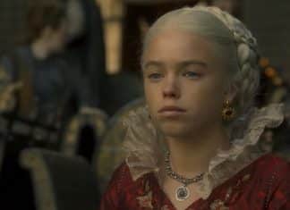 Atriz lavava pratos em restaurante e vivia em sótão antes de estreia em ‘House of the Dragon’