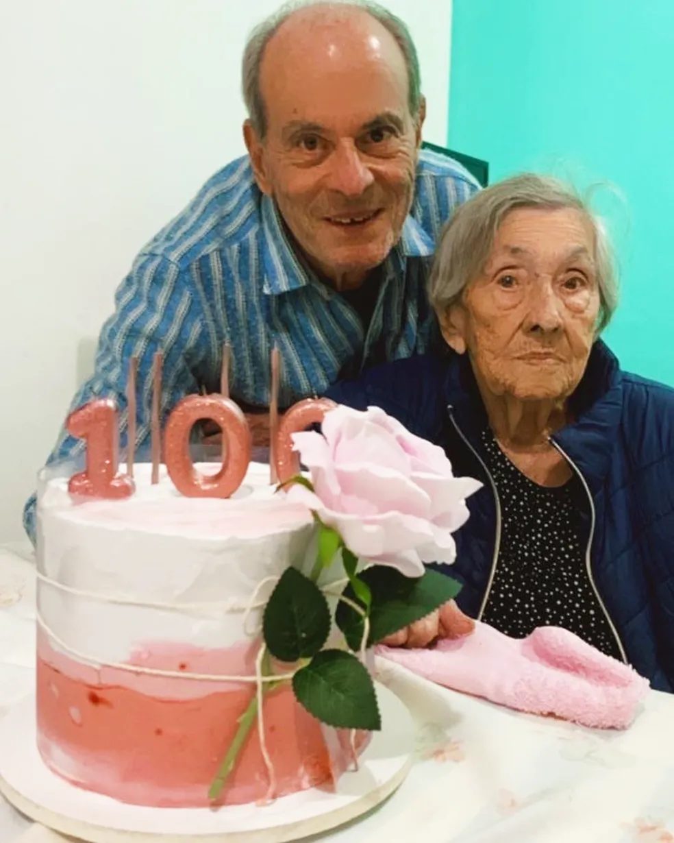 contioutra.com - Genética boa: Aniversário de 100 anos da mãe de Ney Matogrosso denuncia segredo da vitalidade do artista