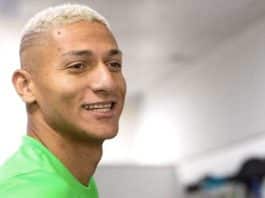 Richarlison atende a necessidade de novos ídolos admiráveis no Brasil