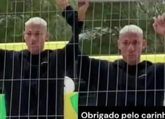 Mesmo abalado, Richarlison faz questão de se despedir dos torcedores