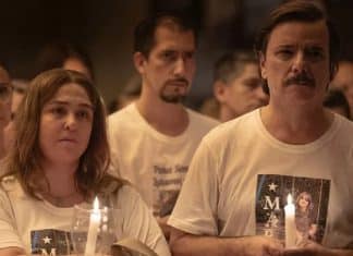 Grupo de familiares de vítimas da boate Kiss desaprova série e cogita processar Netflix