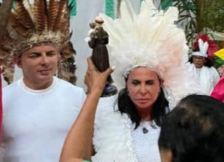 Cerimônia indígena sela união de Gretchen e seu 18º marido: “Casados sob a benção da mata”
