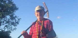 Homem usa mapa desenhado pelo pai para localizar tesouro milionário enterrado pela família há 80 anos