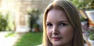 Elize Matsunaga trabalha como motorista de aplicativo após deixar a prisão