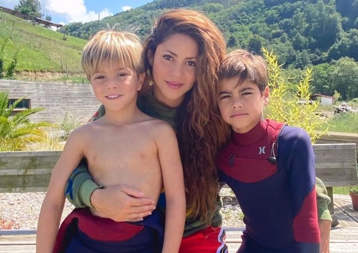 contioutra.com - Shakira diz que filhos a ajudaram nas músicas para Piqué