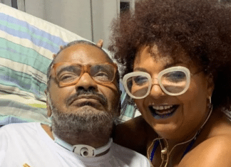 Após polêmicas, Babi compartilha registros na praia ao lado de Arlindo Cruz: “Bora viver”