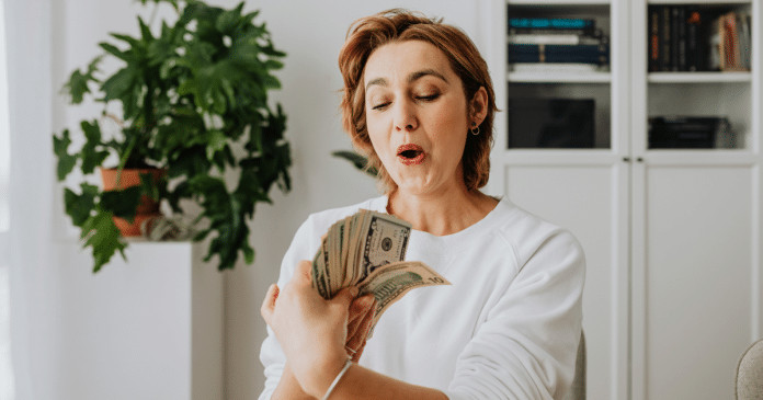 Taxação de Produtos Importados: Por que é Importante Cobrar?