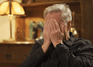 Roberto se emociona ao falar sobre partida de Rita Lee: ‘Queria trocar de lugar com ela’