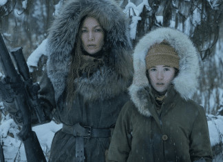 Nova ação da Netflix com Jennifer Lopez conquista o público com trama cheia de reviravoltas