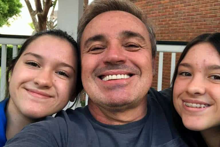 contioutra.com - "Meu pai teria 14 anos", diz Sofia Liberato sobre suposto novo filho de Gugu