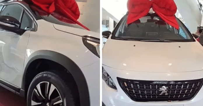 Jovem sortudo almoça em shopping e sai de lá com carro de R$ 120 mil