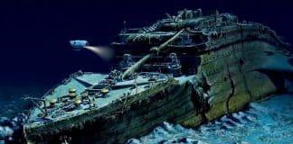 Submarino que levava turistas para visitar o Titanic desaparece no oceano, diz BBC
