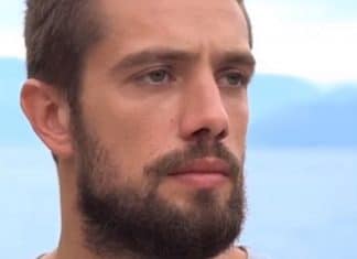 Atriz menor de idade expõe conversas íntimas com Rafael Cardoso