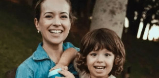 Aprovada em medicida na USP, UNESP e Unifesp, mulher estudava enquanto filho dormia