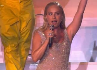 Luciano Huck mostra a filha fascinada vendo Angélica cantando pela 1ª vez