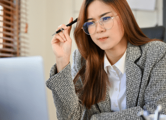 Por que se tornam online no Brasil?